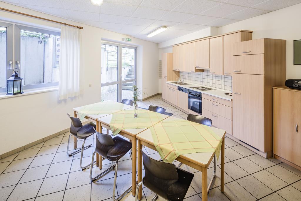 Schacht Iii/Abz Hotel Gelsenkirchen Kültér fotó